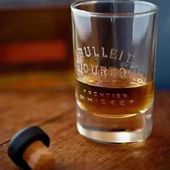 Bulleit 2 new glass 5oz approximately - Picture 4 of 6